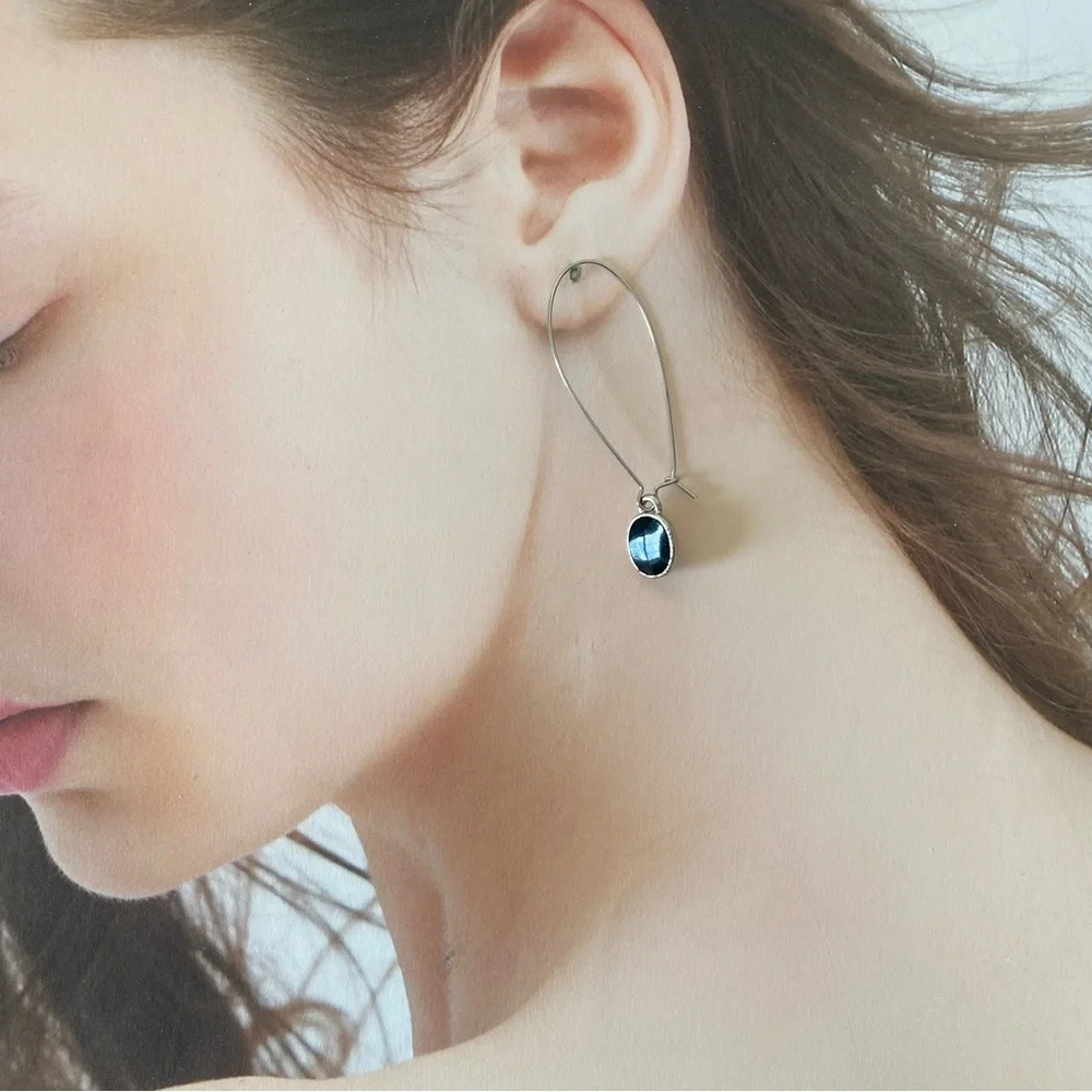 4/$15 Silver Black Enameled Kidney Wired Oval Drop Hoop Earrings